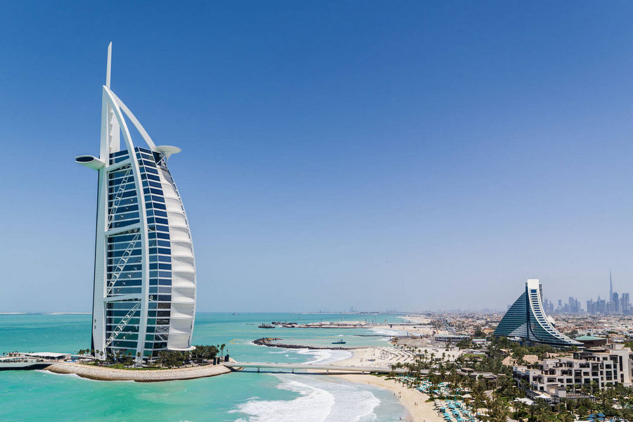 Embark on a Journey to These Spectacular Day Trip Locations from Dubai by Renting a Car