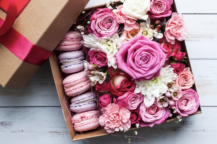 The Ultimate Guide: Top 10 Flower Gift Box Ideas for Any Occasion